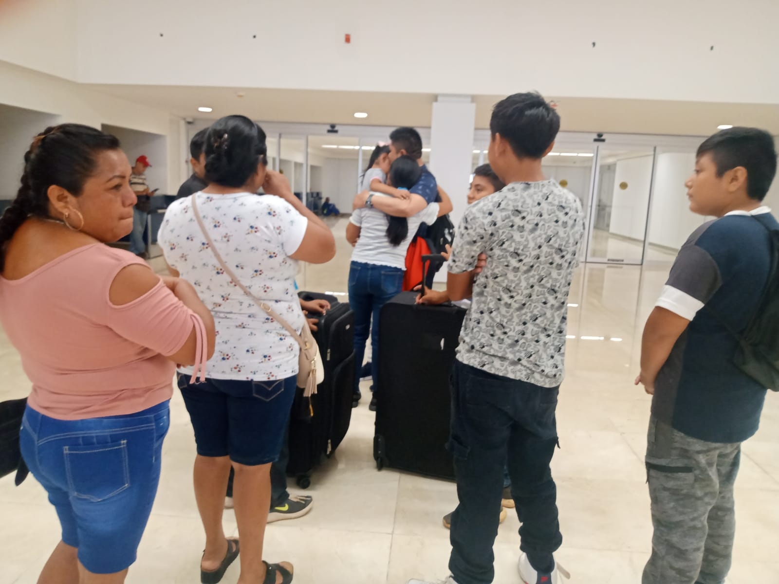 Después de 5 años en California, migrante yucateco regresa para abrir una pizzería