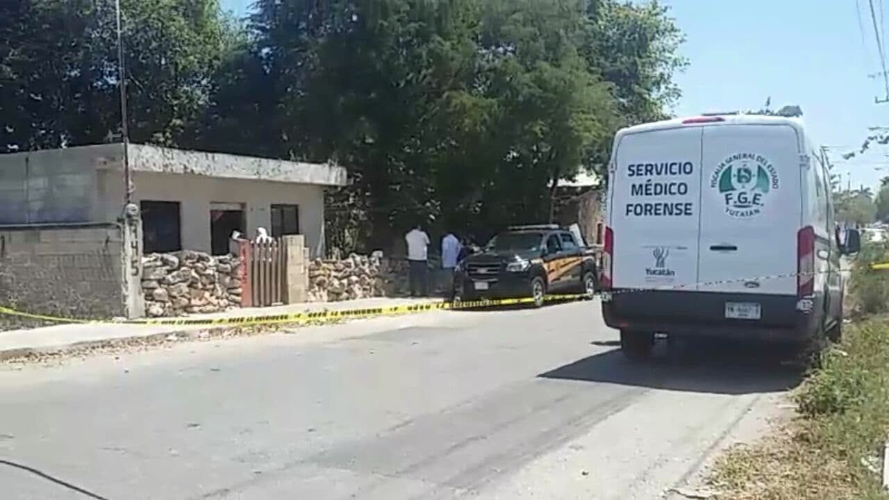 Vecinos reportaron olores fétidos que provenían de un domicilio, donde estaba el cadáver