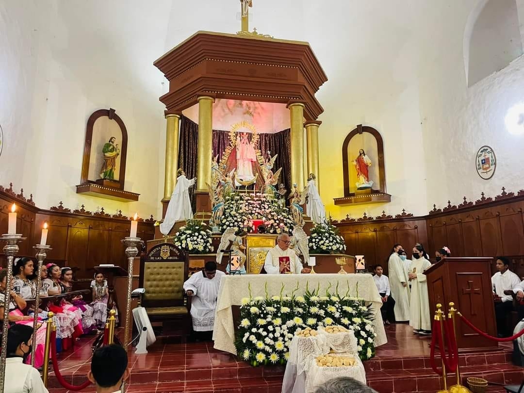 Celebran con una misa el Jueves Santo en Champotón