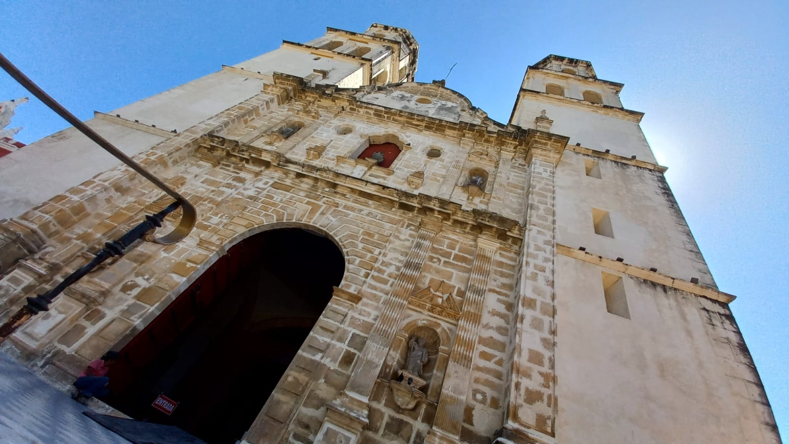 Realizan la Vía Matris en la Catedral de Campeche: EN VIVO