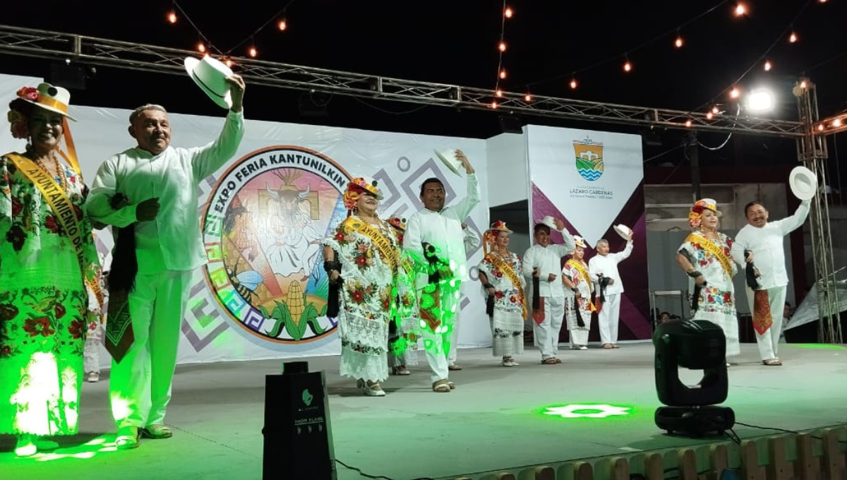 Ballet Folklórico de Mérida engalana arranque de la Expo Feria de Kantunilkín