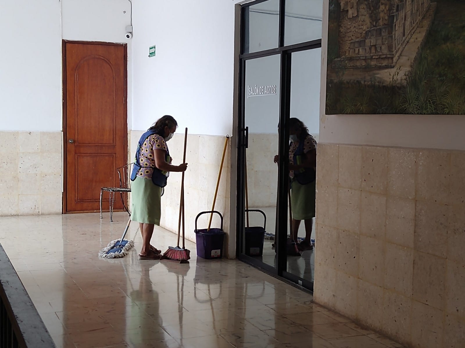 Trabajadoras del Ayuntamiento de Tizimín denuncian injusticia laboral