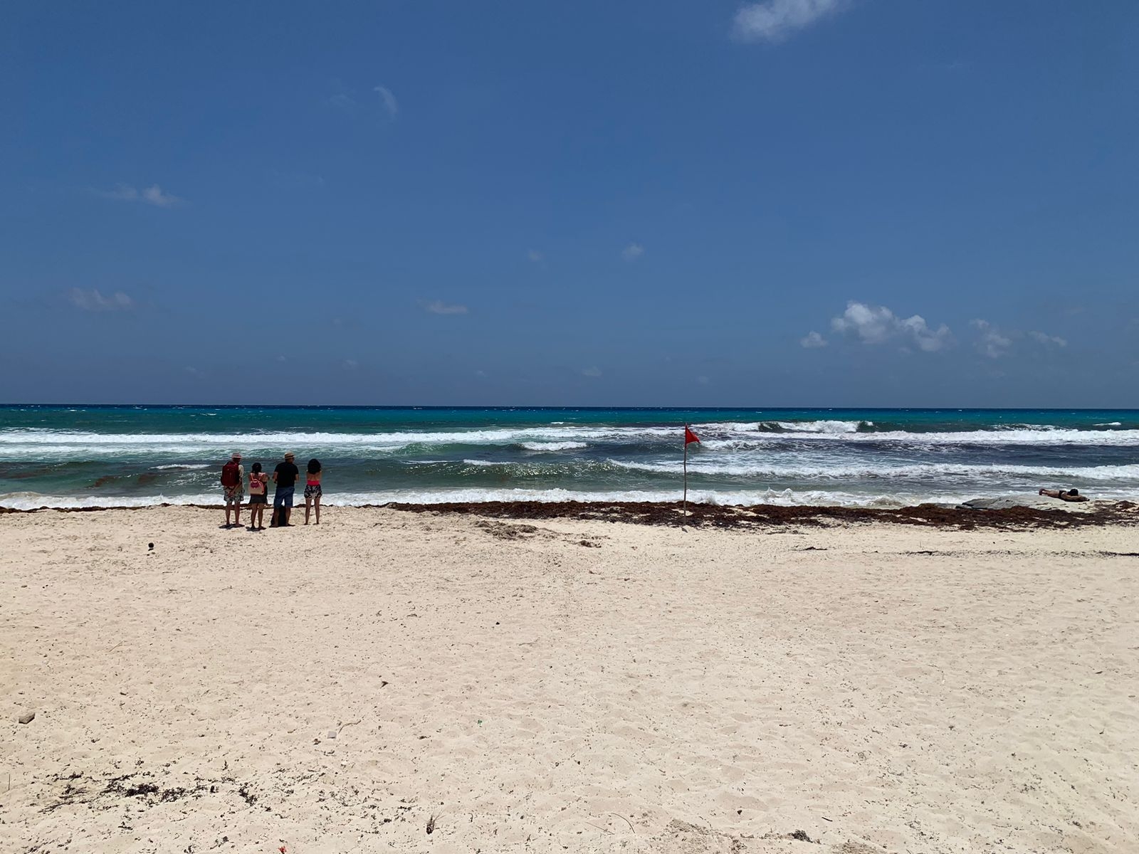 El sargazo ahuyentó a los turistas