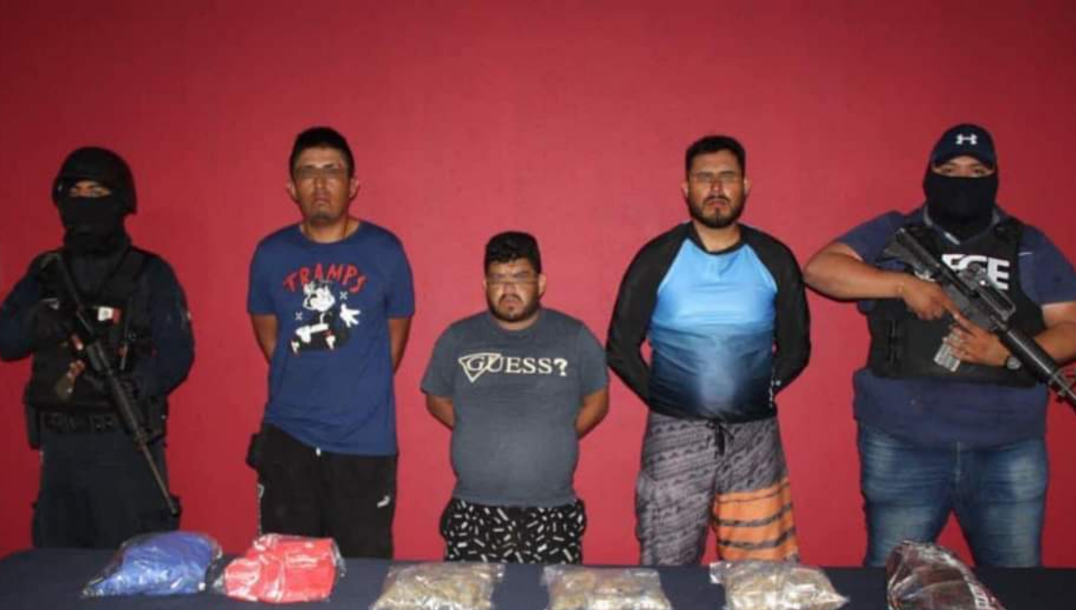 Arrestan en la Zona Hotelera de Cancún a tres 'tiradores'; aseguran 184 dosis de drogas