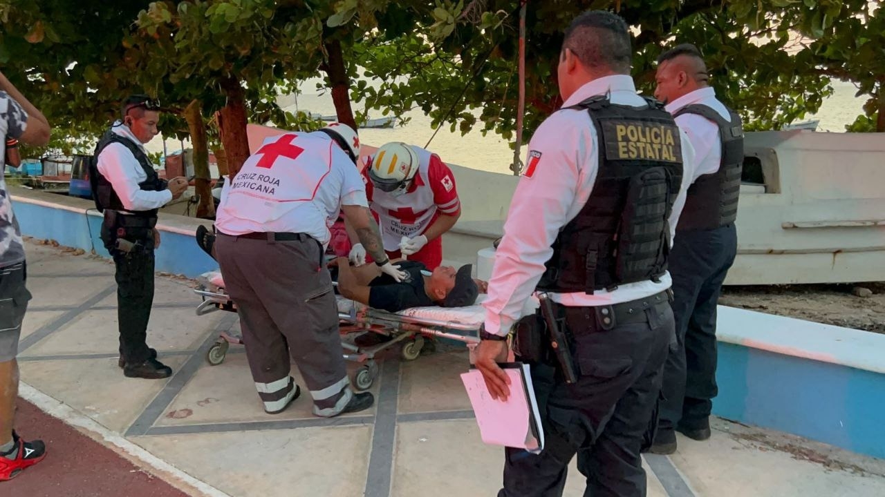 Pescador termina apuñalado por pelea de borrachos en Campeche