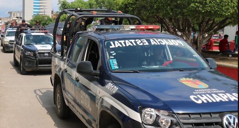 Policías roban pertenencias de hombre inconsciente en Chiapas: VIDEO