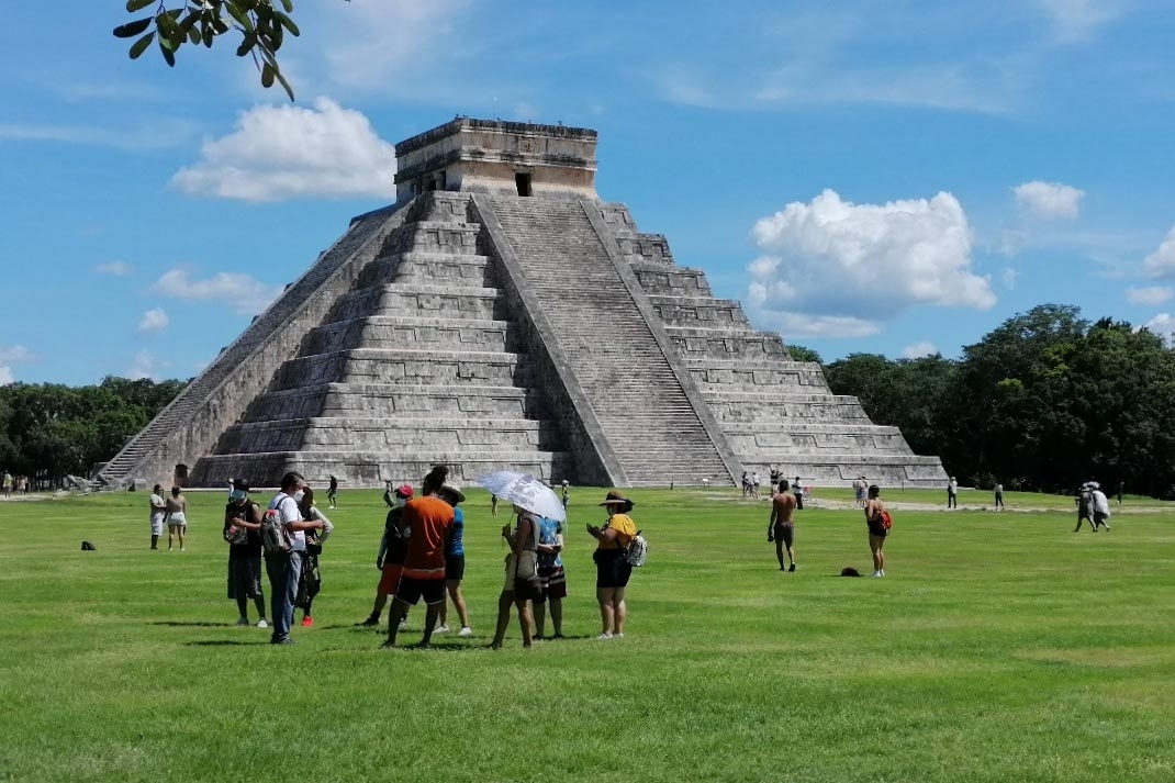 Chichén Itzá: INAH busca recuperar 20 piezas arqueológicas robadas hace más de 100 años