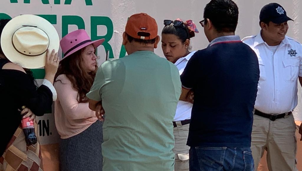 Detienen a hombre con presunto trastorno mental al agredir a su esposa en Ciudad del Carmen