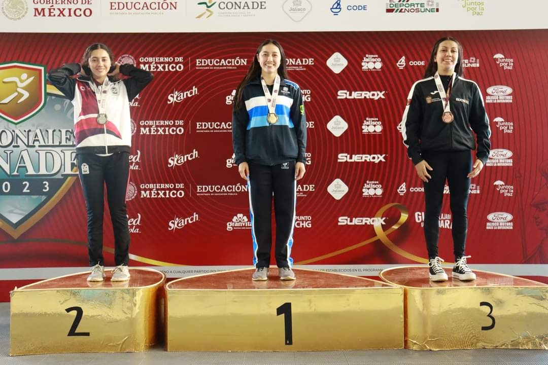 Nadadora yucateca gana tres medallas de oro en los Juegos CONADE 2023