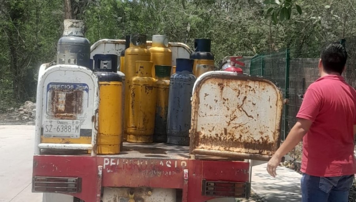 El conductor terminó con quemaduras de tercer grado en los brazos y el estómago