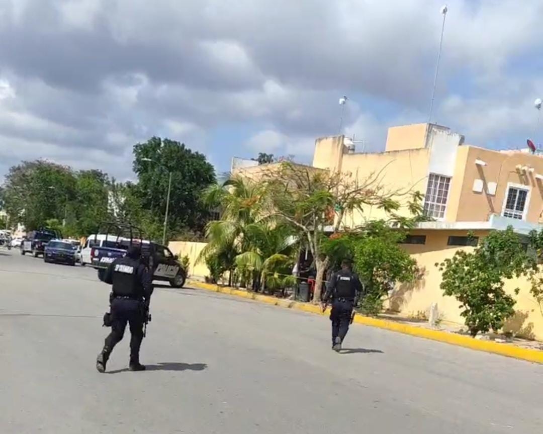 Hasta el momento se conoce que al lugar arribaron elementos de la policía municipal