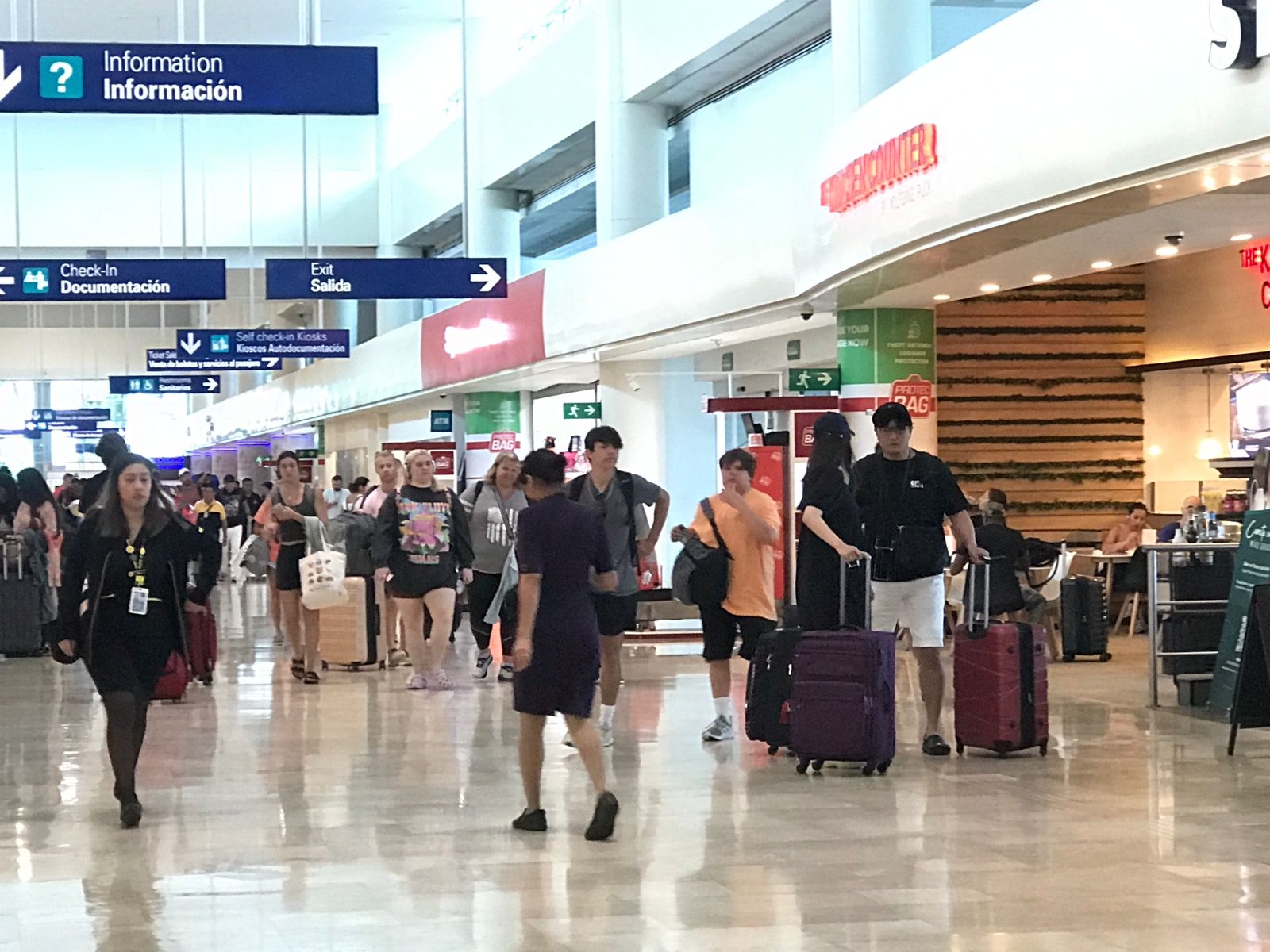 No se reportan demoras importantes, solo la cancelación de un vuelo a Orlando de JetBlue