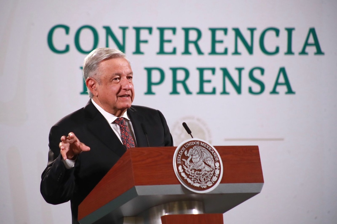 AMLO pide a Corte no amparar a tío del exfuncionario Cárdenas Palomino contra investigación del SAT