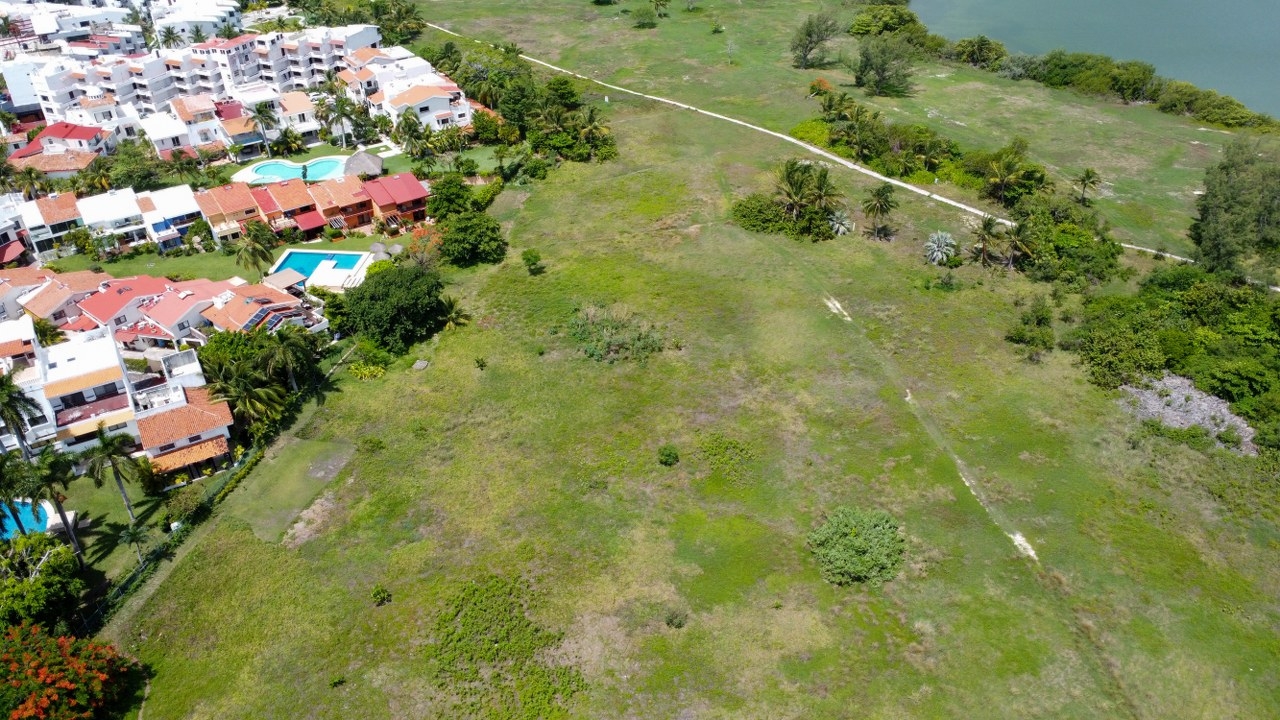 De acuerdo con los inconformes, la construcción inmobiliaria en el campo de golf de la zona Pok Ta Pok provocará un colapso en esa área