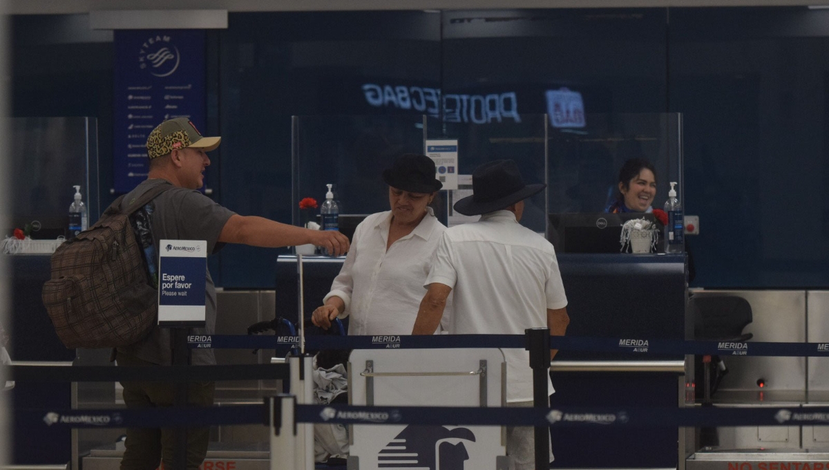 Ganaderos en apuros en el aeropuerto de Mérida; les rechazan su tarjeta de crédito