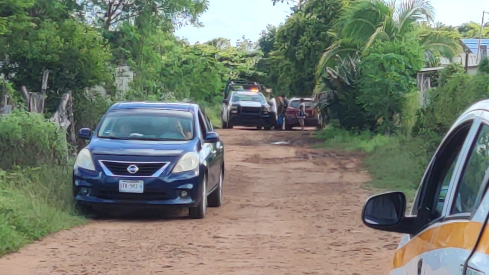 El vehículo tenía impactos de bala, y se sospecha que fue usado en un intento de homicidio