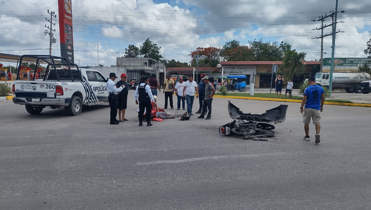 El motociclista terminó proyectado contra el pavimento