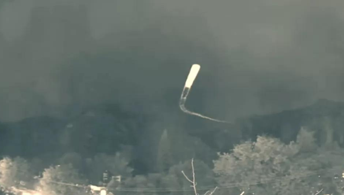 OVNI en Tepoztlán: Captan en video un objeto luminoso volando a toda velocidad