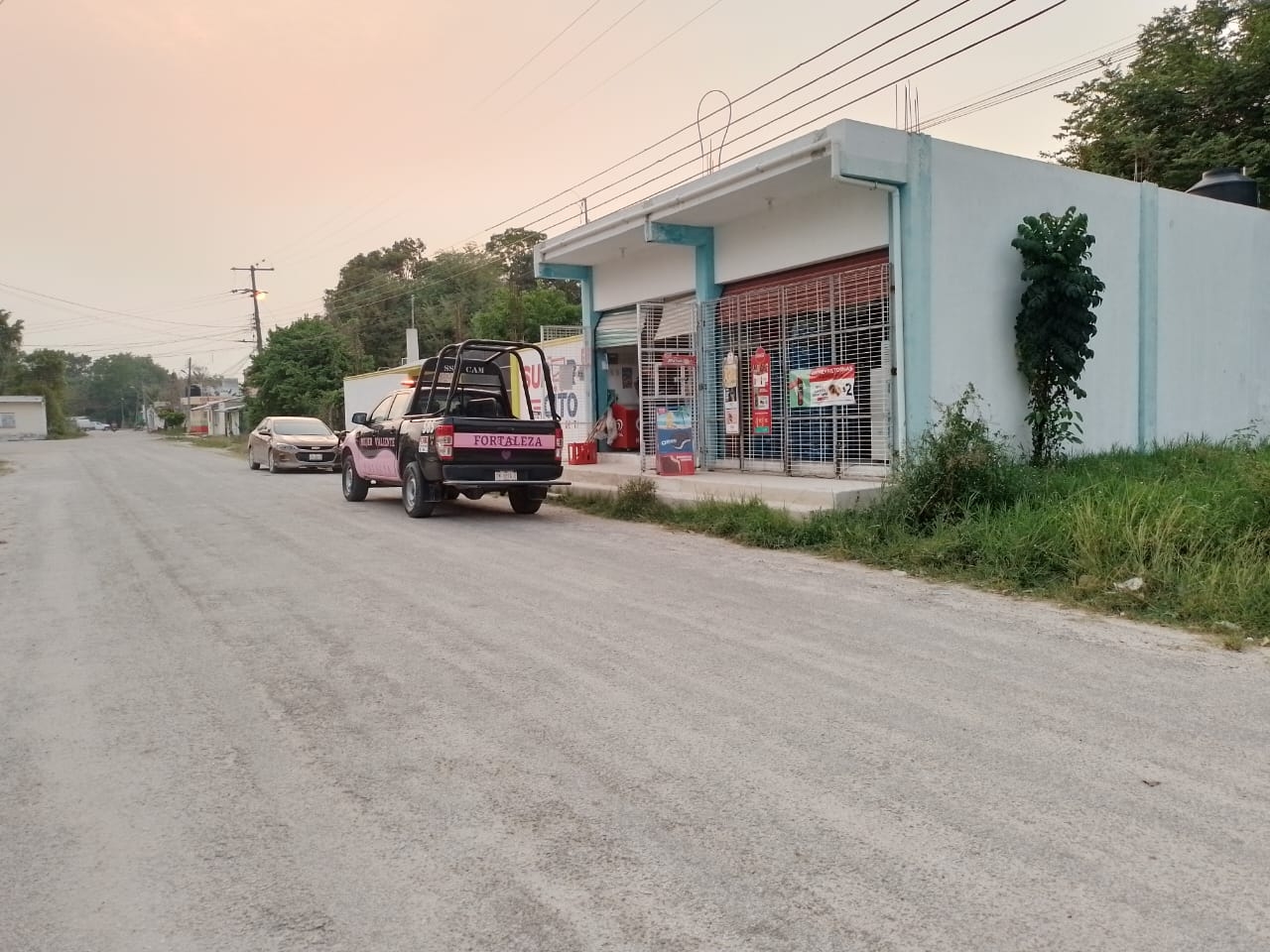 Los asaltantes se dieron a la fuga a bordo de una motocicleta