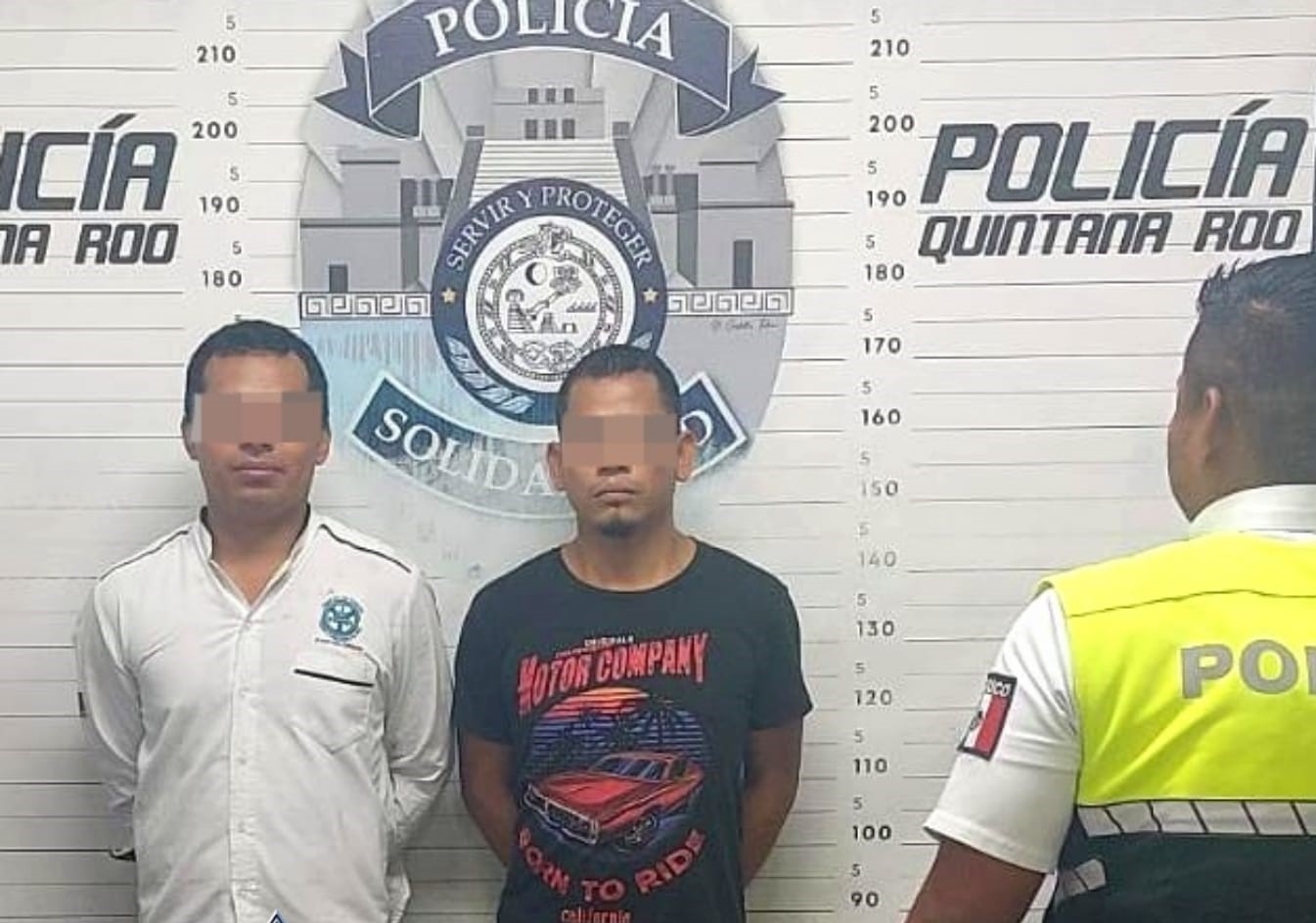 Detienen a dos hombres en Playa del Carmen por golpear a un señor