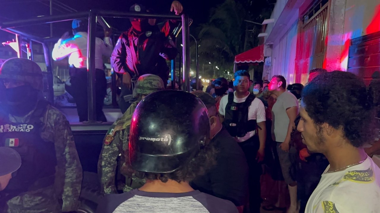 Persiste la piratería en "El Crucero” y en los tianguis de Cancún