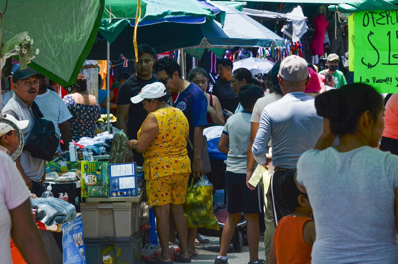 Así es el tianguis más grande de Cancún: FOTO