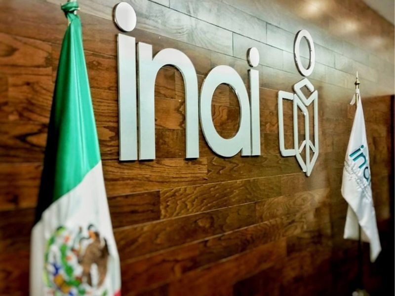 INAI y Segob dialogarán sobre la posible desaparición de organismos autónomos en México