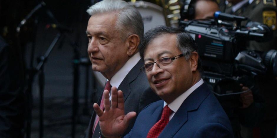 AMLO visitará Colombia para tratar migración y política antidrogas con Gustavo Petro