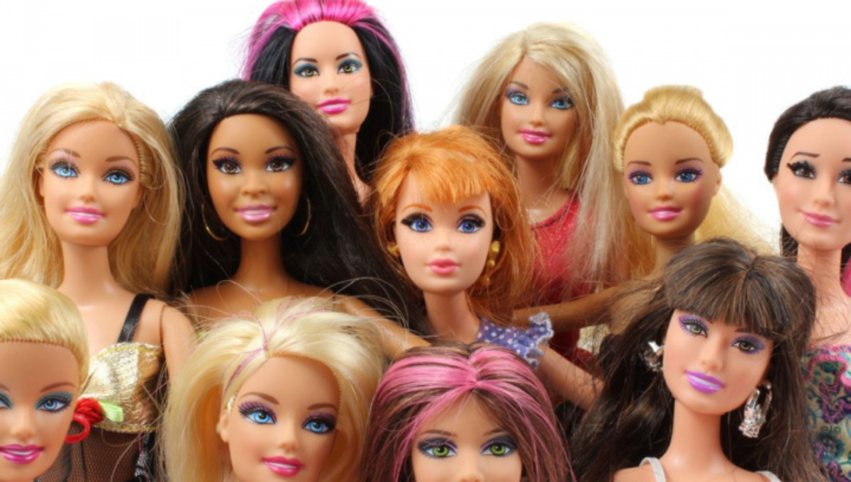 Se hace más de 40 cirugías para verse como Barbie y termina luciendo como Bratz