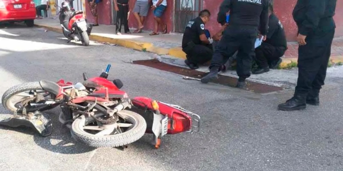 Muere motociclista al chocar contra un triciclo en Homún