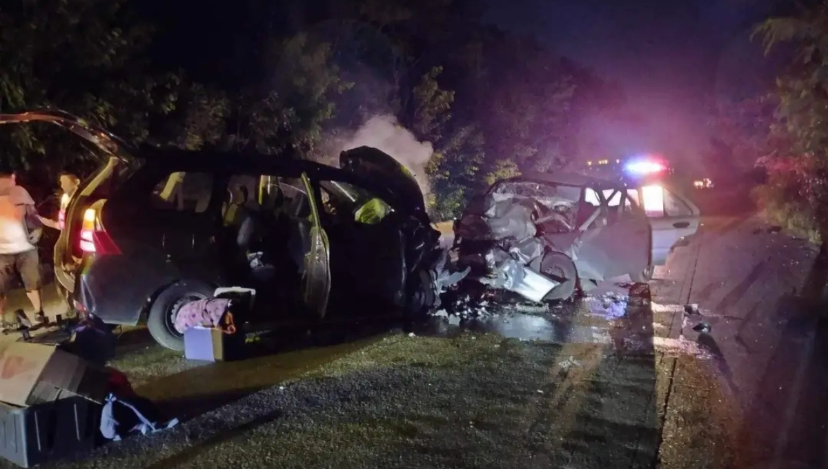 Mueren tres personas en encontronazo en la carretera Chemax-Cobá