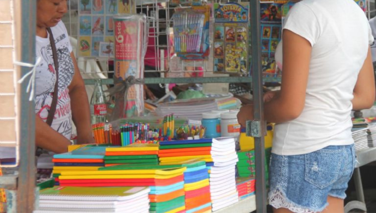 En Chetumal, padres de familia gastan hasta 3 mil 500 pesos en útiles escolares