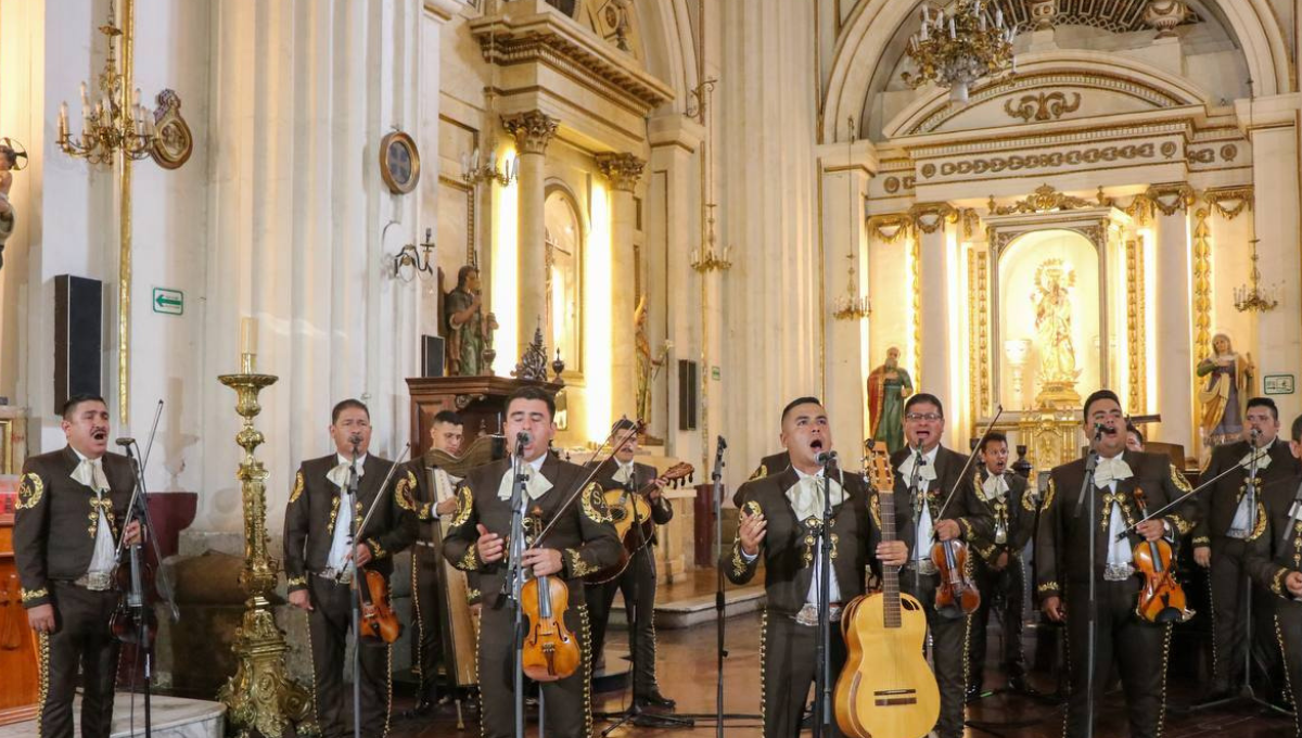 En esta misa se bendice el talento y el trabajo de los mariachis