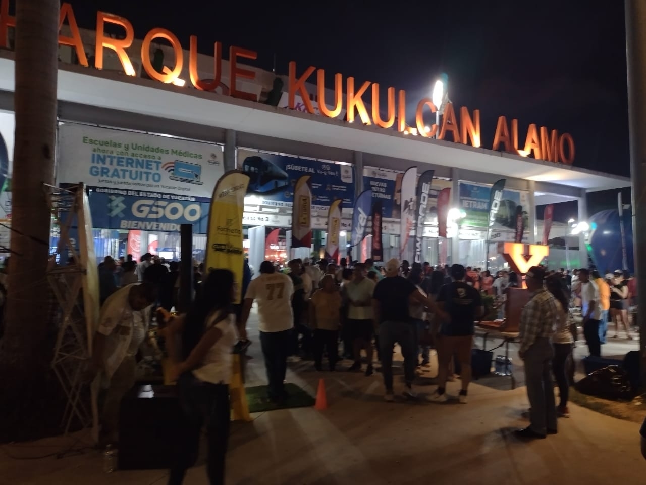 Leones de Yucatán enfrenta a los Pericos de Puebla en la final de la Zona Sur de la LMB: VIDEO