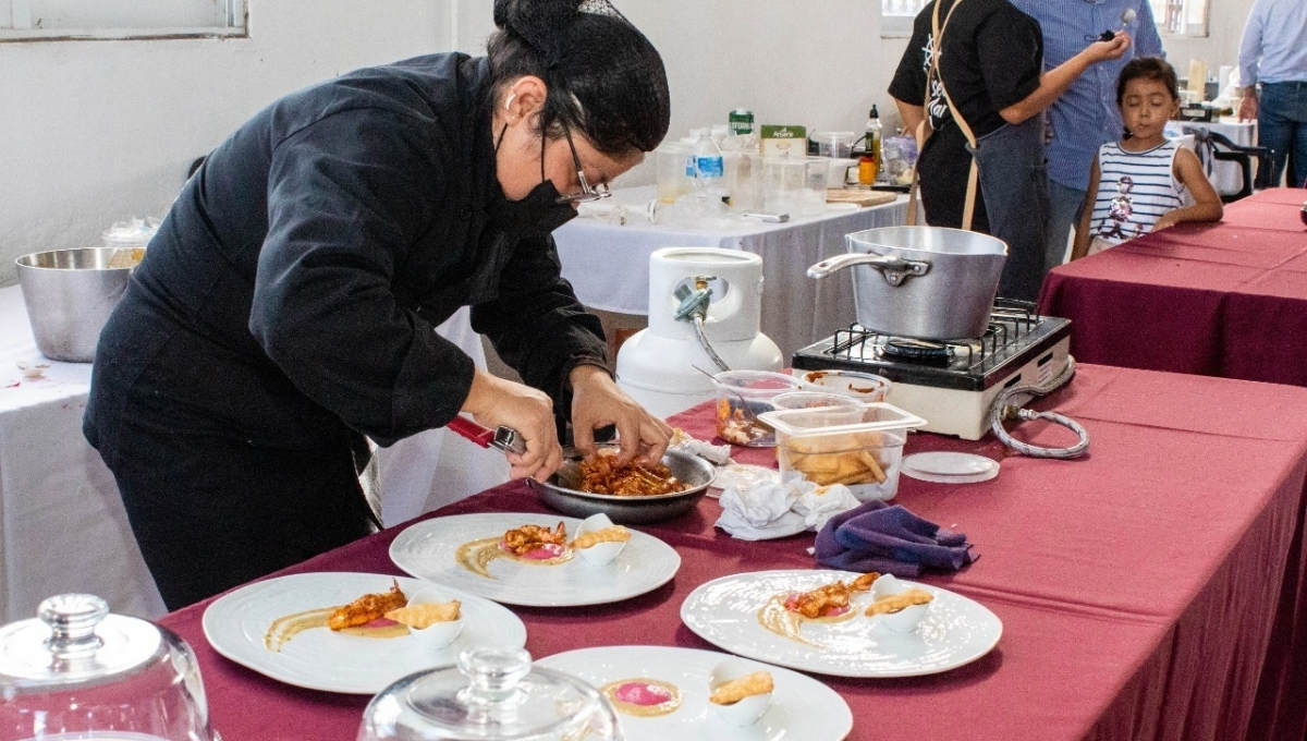 Ciudad del Carmen: Gastronomía carmelita mantiene viva la industria restaurantera