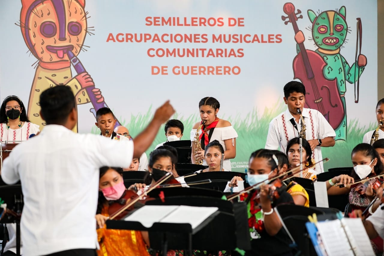 Niñas, niños y jóvenes de Semilleros Creativos se presentarán en el Zócalo de la CDMX