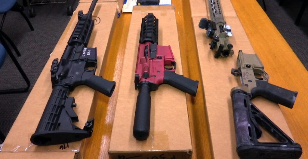 Corte Suprema restablece regulación de "armas fantasma" en EU
