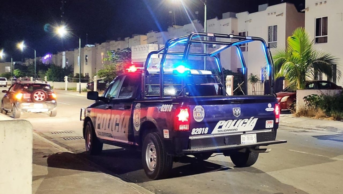 El hombre se encontraba en una fiesta cuando cayó por las escaleras de la casa