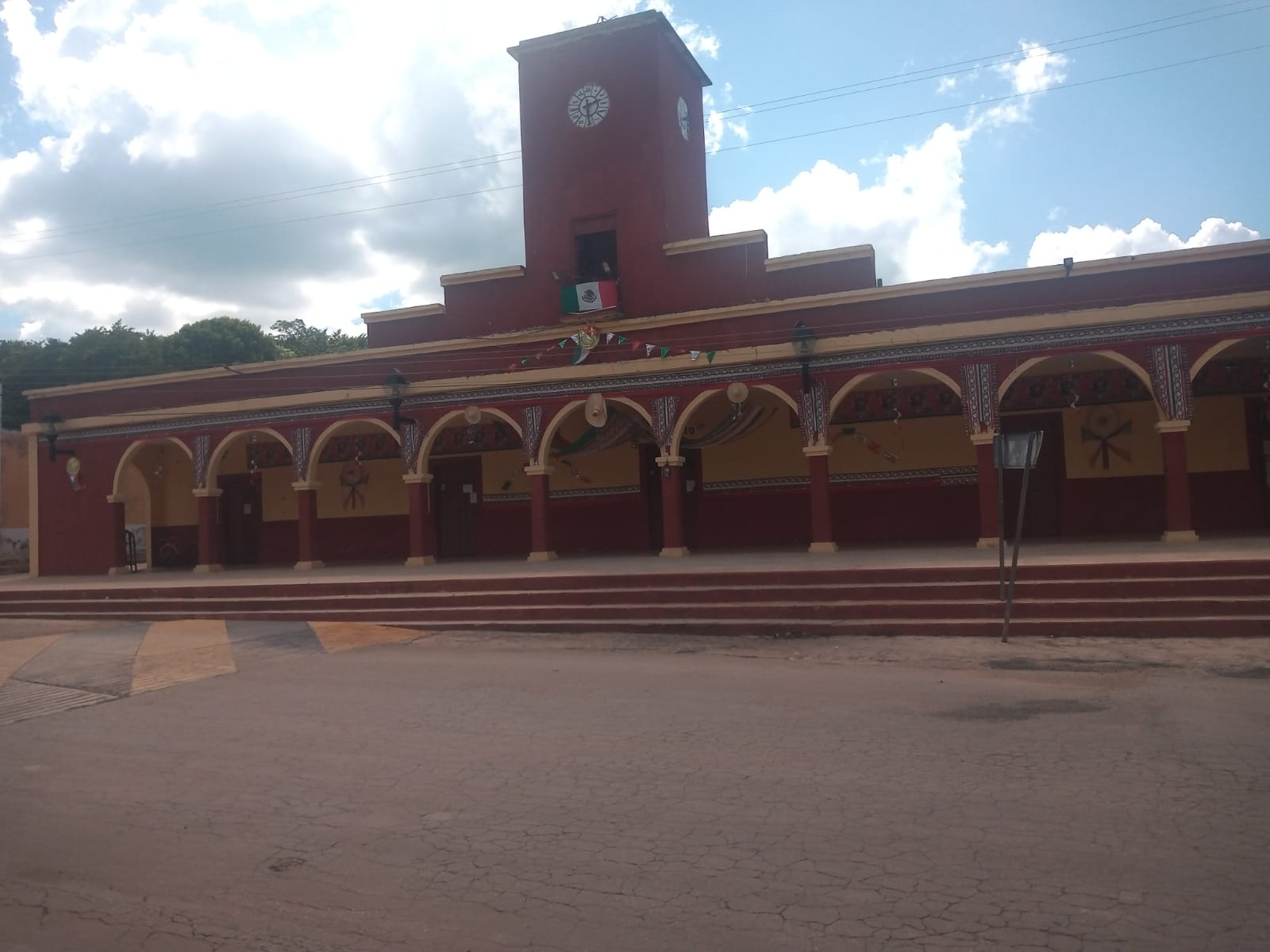 Mujer muere por dengue en Bolonchén, Campeche; le negaron la atención en el IMSS