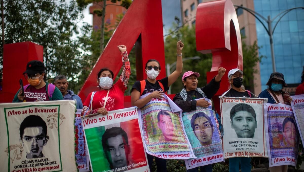La Oficina en México del Alto Comisionado de las Naciones Unidas para los Derechos Humanos, pide que se esclarezca a plenitud, el paradero de los estudiantes normalistas de Ayotzinapa