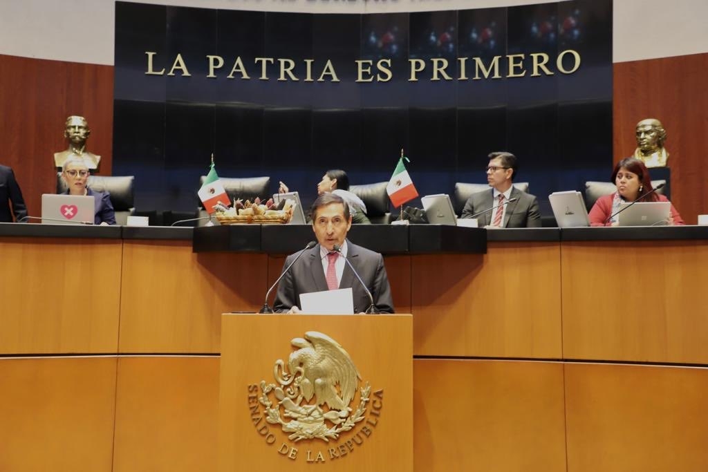 Ramírez de la O, secretario de Hacienda, comparece ante los Senadores; defiende V Informe de AMLO