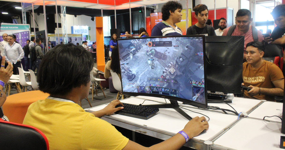 Los videojuegos forman parte del Congreso Yucatán I6