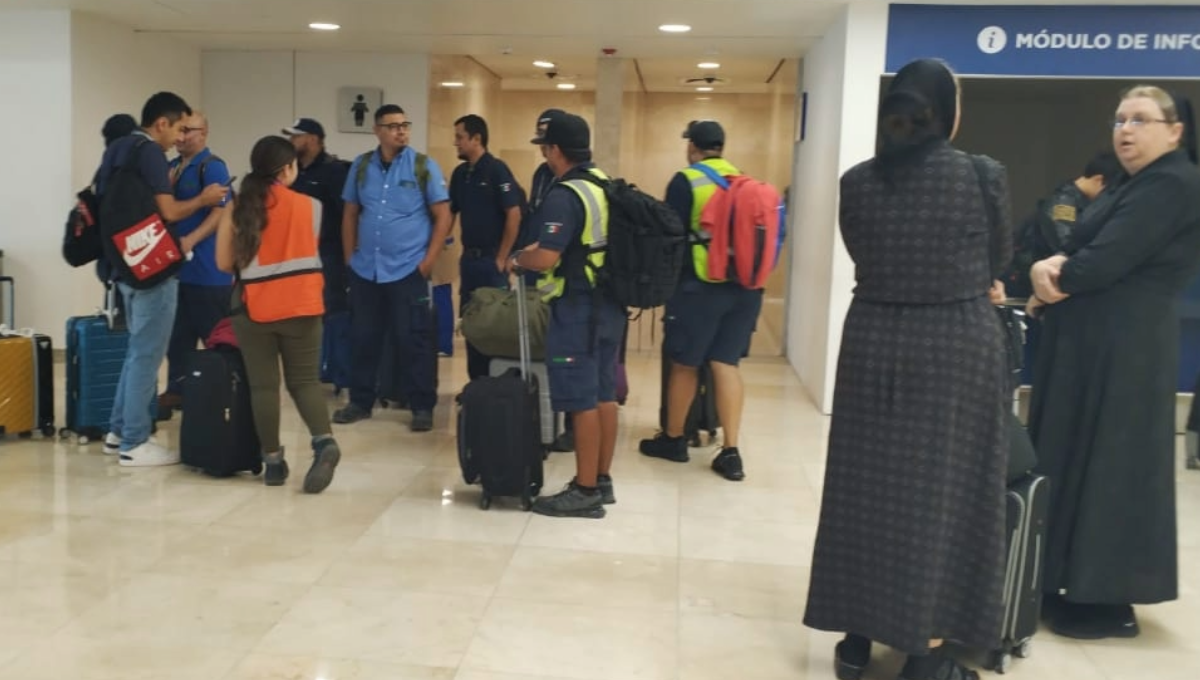 La salida del vuelo de los pasajeros estuvo atrasada debido a la falla que se presentó