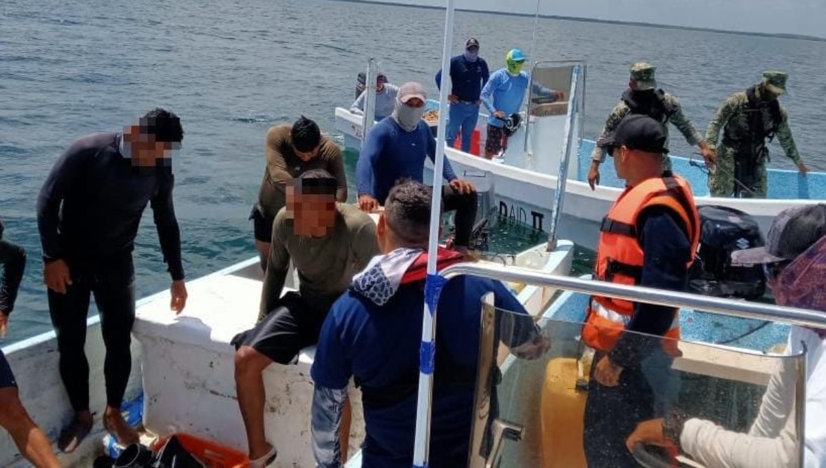 Los pescadores fueron asegurados junto a su cargamento