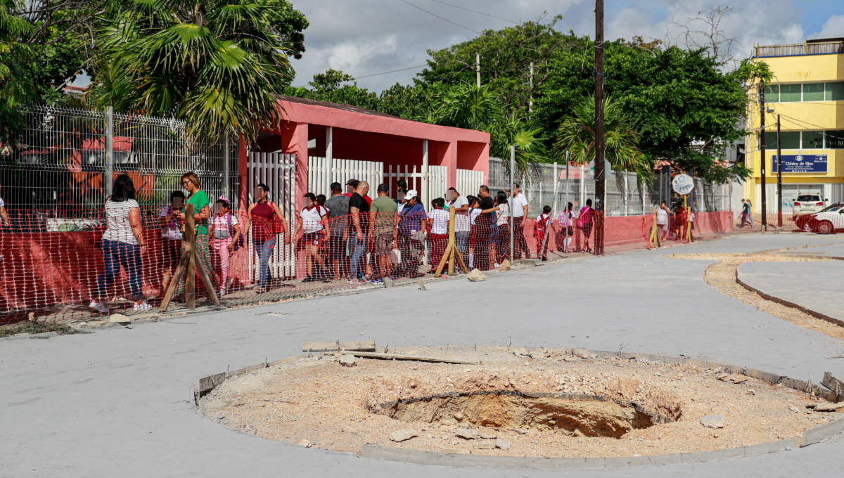 Remodelación del Parque de las Palapas en Cancún impide acceso a una escuela