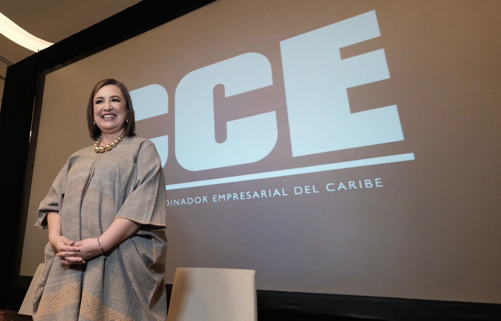 La candidata Xóchitl Gálvez tuvo una reunión en el hotel intercontinental en Cancún con empresarios
