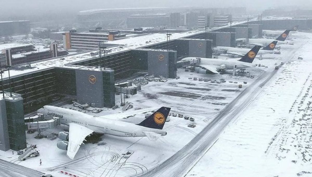 Las fuertes nevadas reistradas en una parte de Alemania han provocado la cacelación de más de 600 vuelos