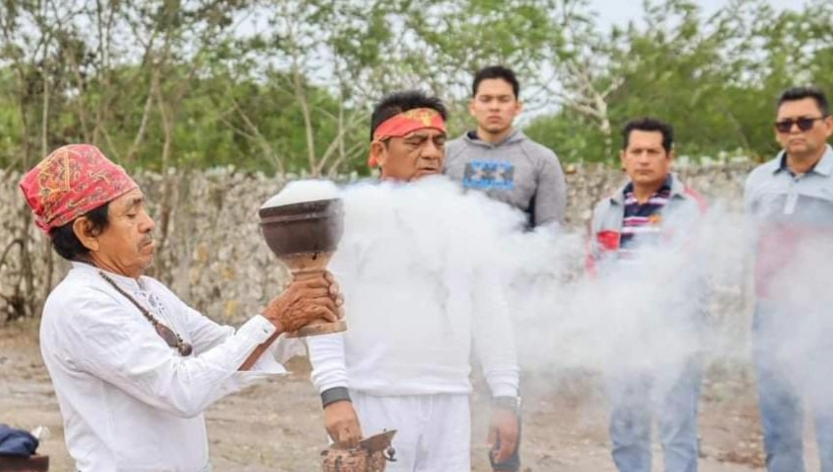 Realizan ritual maya para bendecir la construcción de la cancha Pok Ta Pok en Progreso