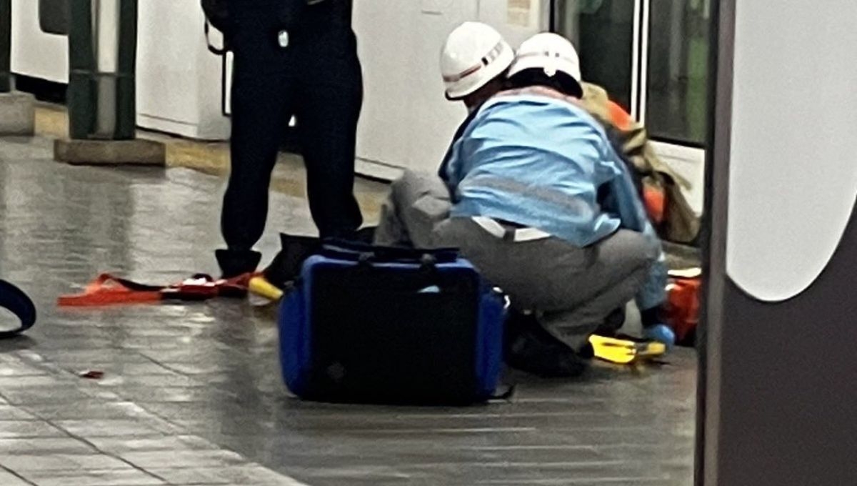 Una mujer atacó con un cuchillo y lesionó al menos a 4 personas en una estación del Metro de Tokio en Japón