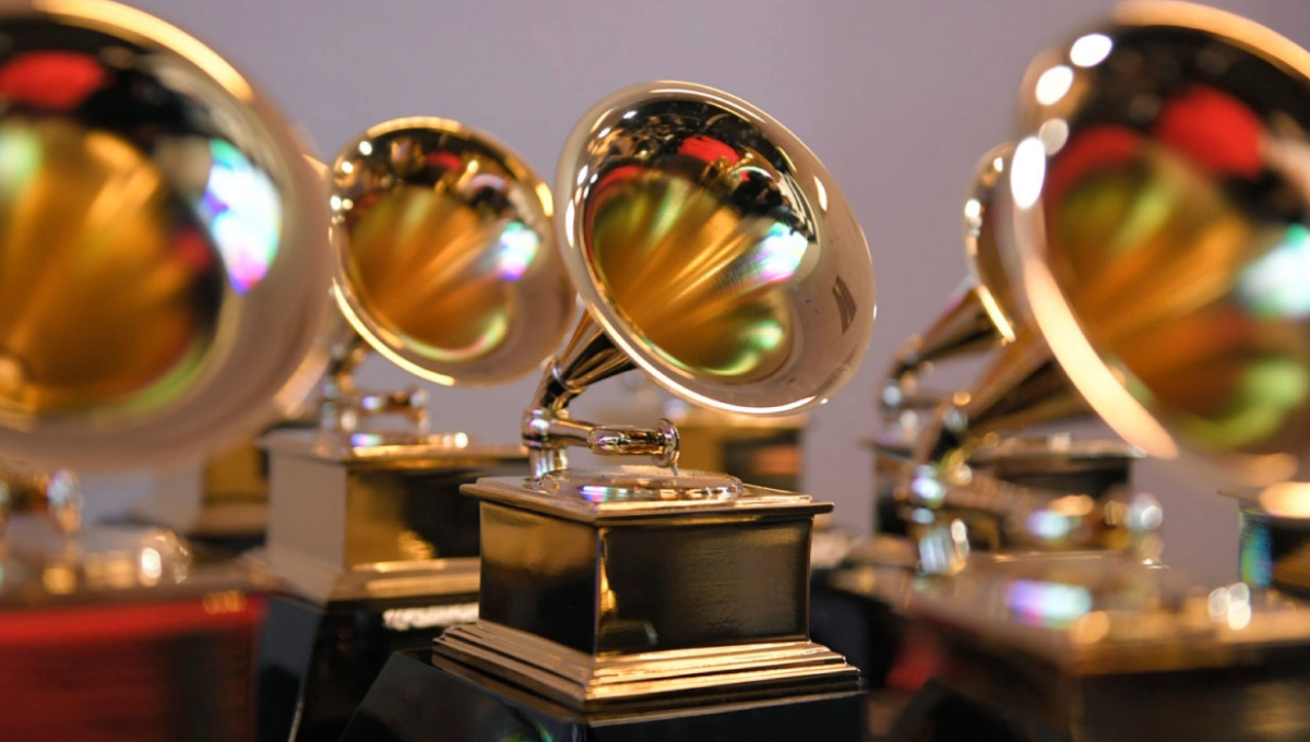 Desde el año 2000 la Academia Nacional de Artes y Ciencias de la Grabación comenzó a otorgar Grammy específicos a la música latina